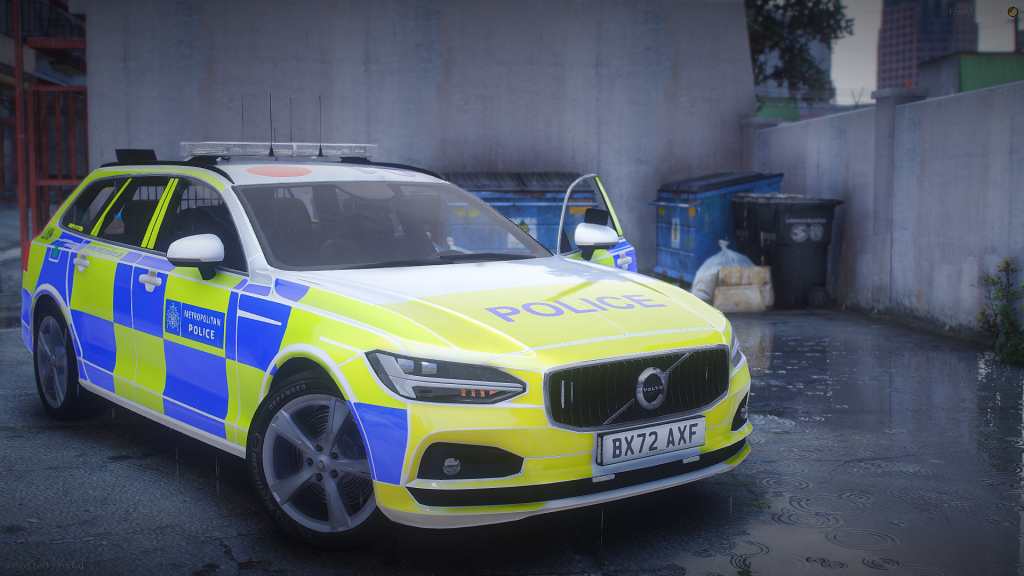 Metropolitan Police Volvo V Area Car Blue Line Workshop